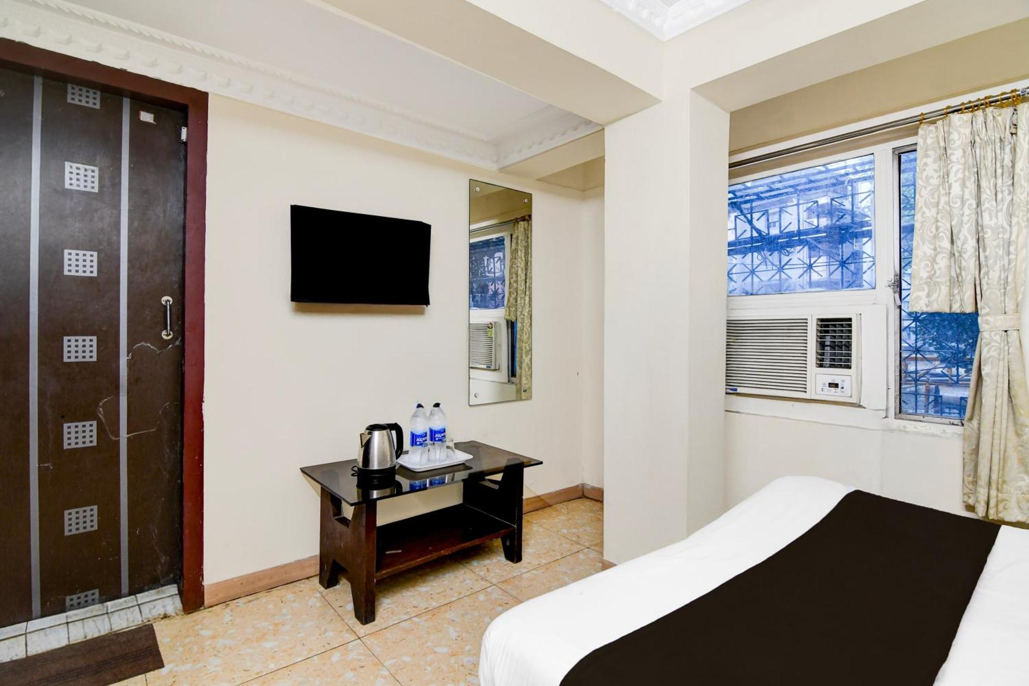 Super Hotel O Sarat Bose Road Formerly Shree Guest House Kolkata Exterior photo